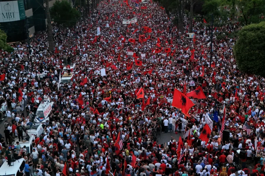 Shkaku i protestës- konspiracion gjithandej- Kevi Muçllari