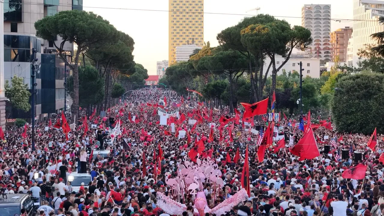 Filozofia apo e vërteta rreth protestës